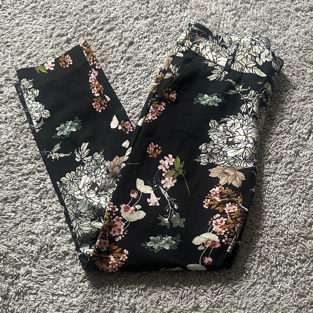 Black Floral Print Skinny Pants